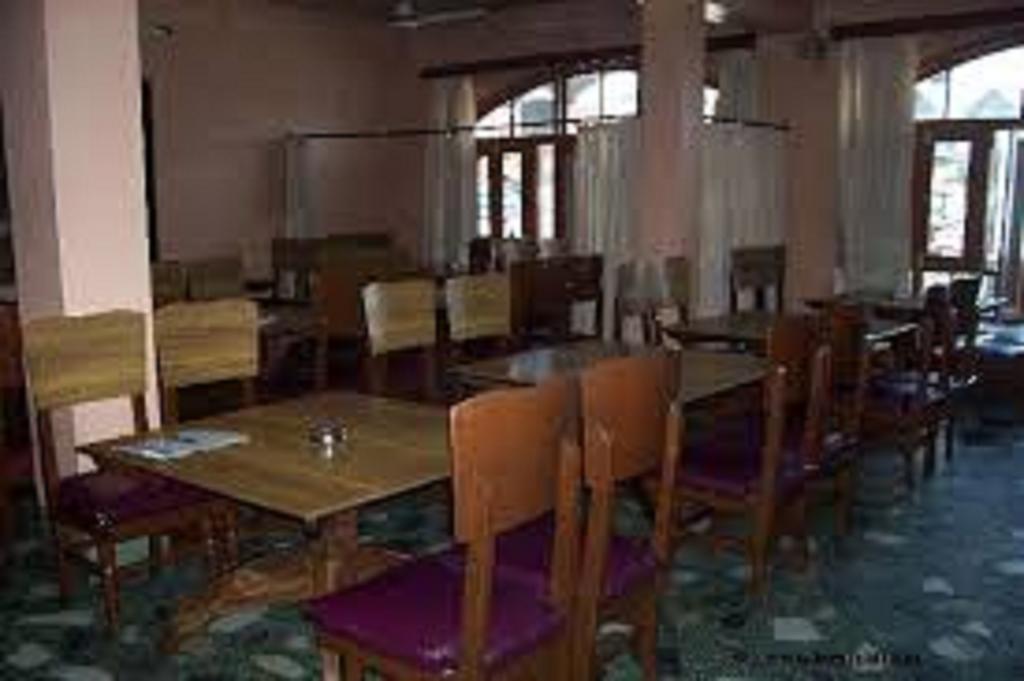 Hotel Azad Durgjan Ngoại thất bức ảnh